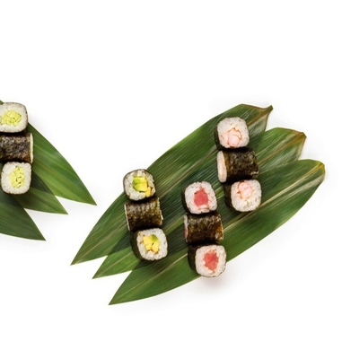 Folhas de bambu da natureza verde HOBA O ingrediente essencial para servir sushi