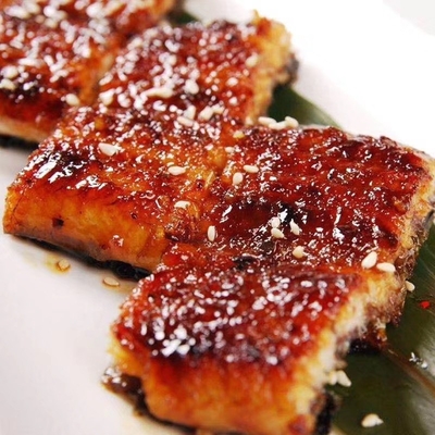 Peças de enguias Unagi torradas O ingrediente perfeito para as suas receitas