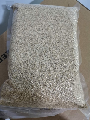 1 kg de sacos de sementes de sésamo brancas e pretas assadas para o mercado internacional